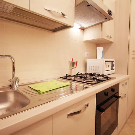Apartment San Giovanni Smart & Well Connected Rom
